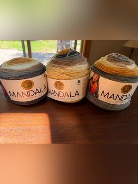 Lion Brand Mandala Yarn - Brownie
